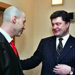 Поздравить "Бульвар" от себя лично и от высшего руководства Украины приехал секретарь СНБО Петр Порошенко